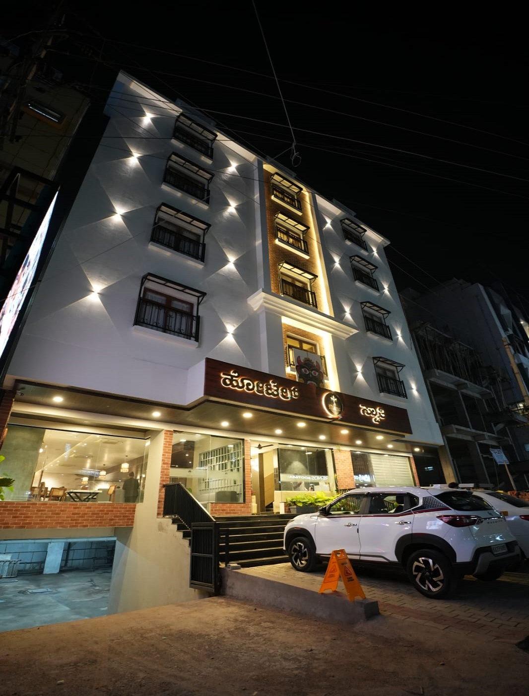 hotel swathi home